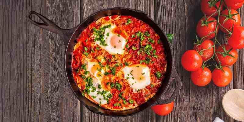 DESAYUNO-DE-ENSUEÑO-HUEVOS-NAPOLITANOS