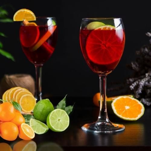 TINTO-DE-VERANO-COCTEL-MAGICO-PARA-EL-CALOR