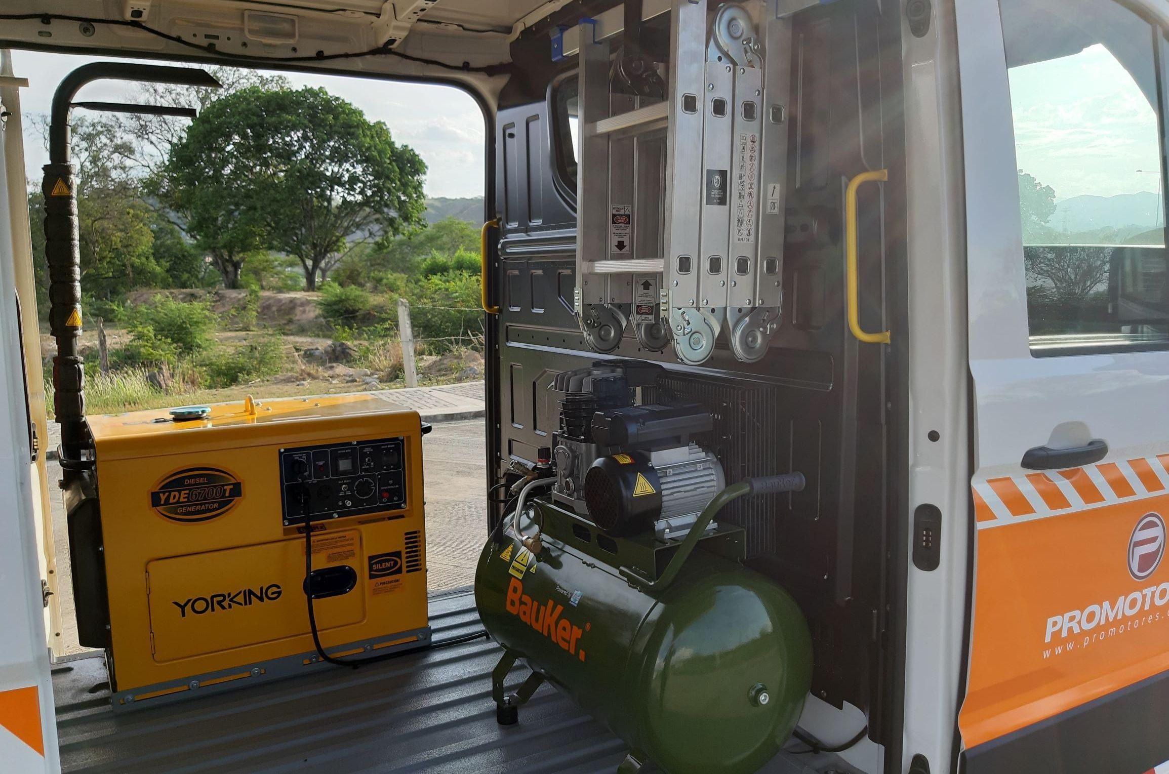 Carrotaller, Camion de servicio mecanico, NINOX