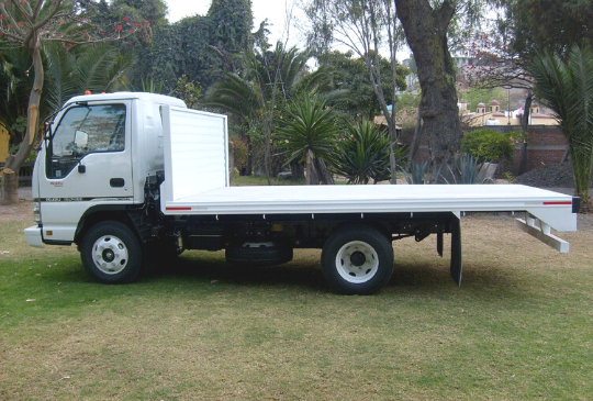 Plataforma de camión, Ninox