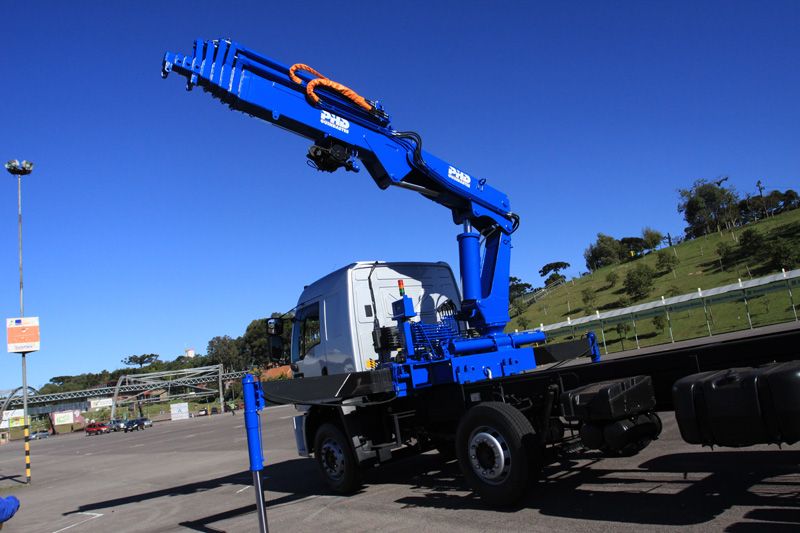 Camion Grua Articulada, Izaje de Carga, NINOX