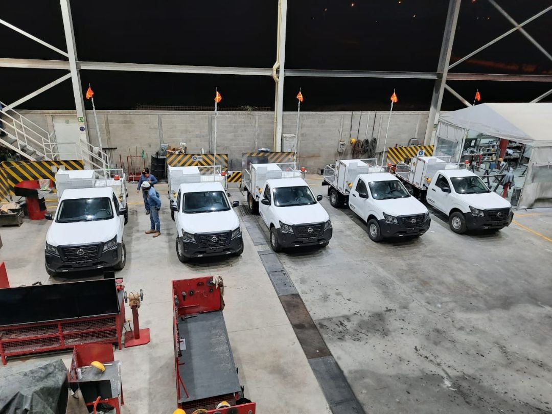 Camioneta de servicio especial minero NINOX