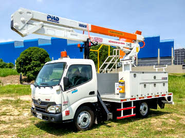 Camión con Grúa Canasta modelo High Max 140