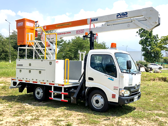 Camión Grúa canasta / hidro-elevador