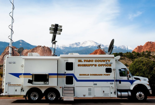 Camiones de comando, Ninox