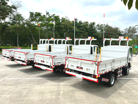 Plataforma ferretera, Ninox; FB Max