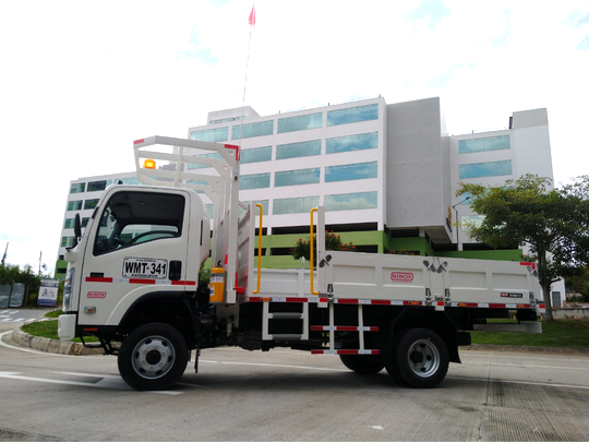 Plataforma ferretera, Ninox; FB Max