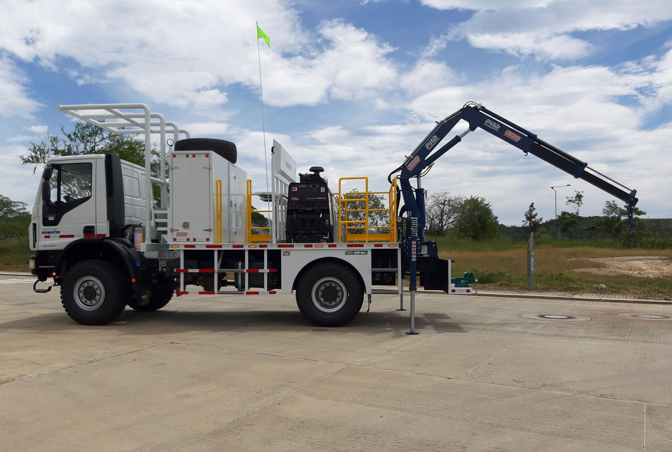 Carrotaller, Camion de servicio mecanico, NINOX