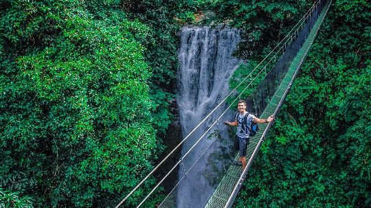 puente colgante Costa Rica
