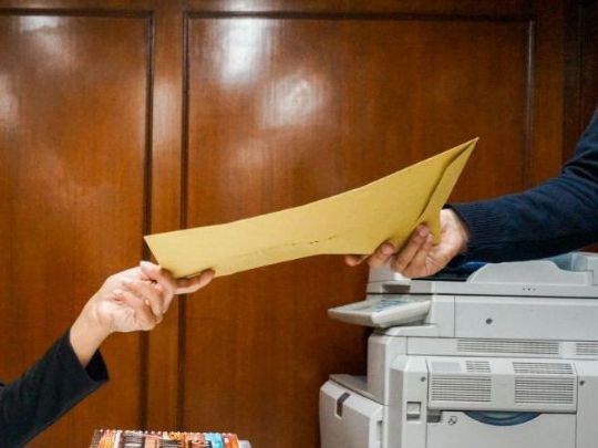 litigios societarios comerciales