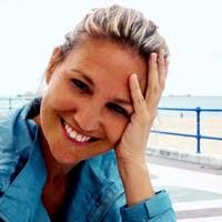 Esther Giraldo - Experta en Neurociencia.