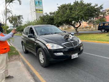 Av. Tomas Marsano - Lima - 300km