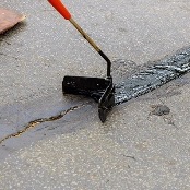 Sellado de juntas en pisos y losas de concreto con materiales especializados por Grupo Constructivo CS