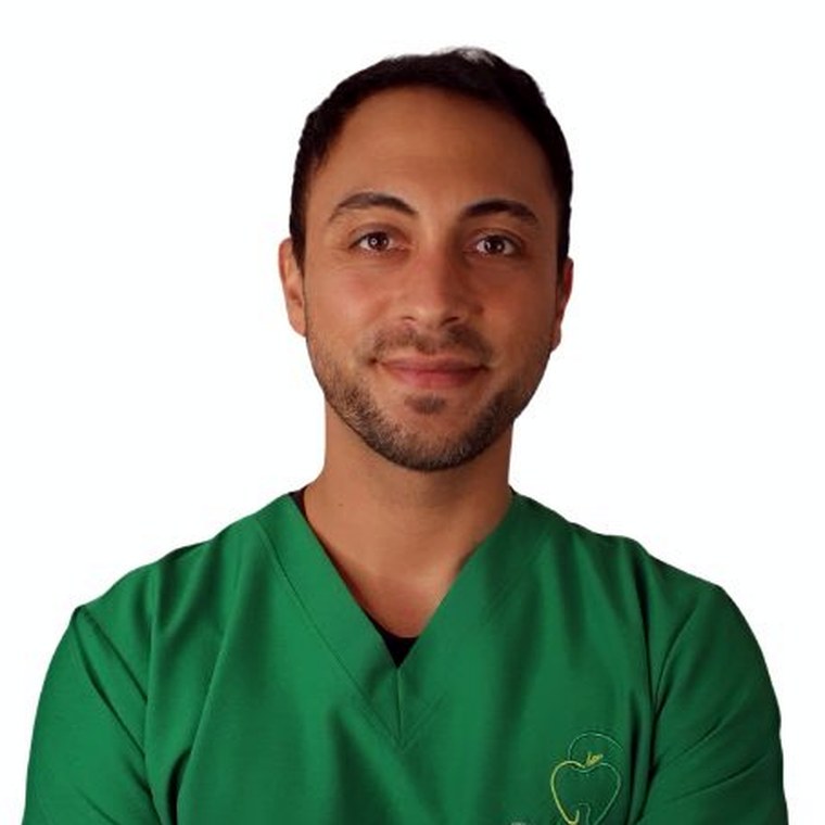Fabián Godoy, rehabilitador oral de Som Clinic