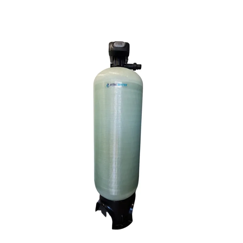 Filtro multimedia de zeolita 10.000 l/h automático por volumen (tanque 24" × 72")