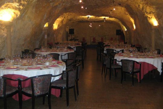 Comida con los medios.